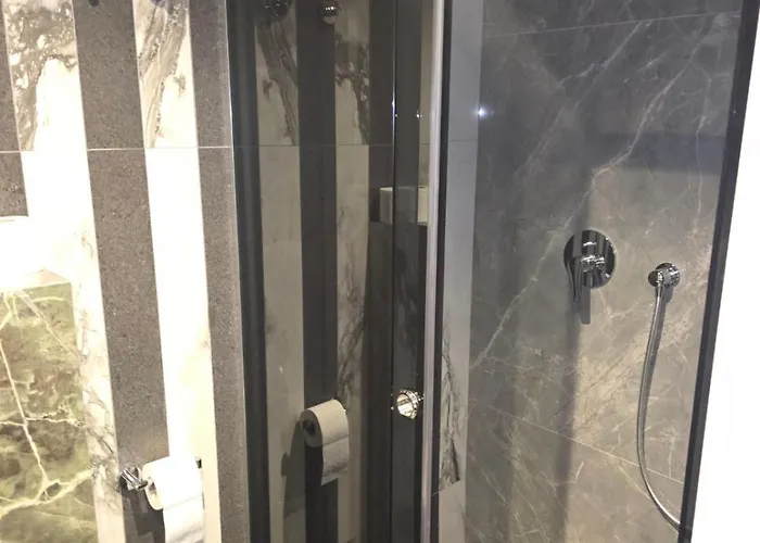 Palazzo Centro * Podgoriçe