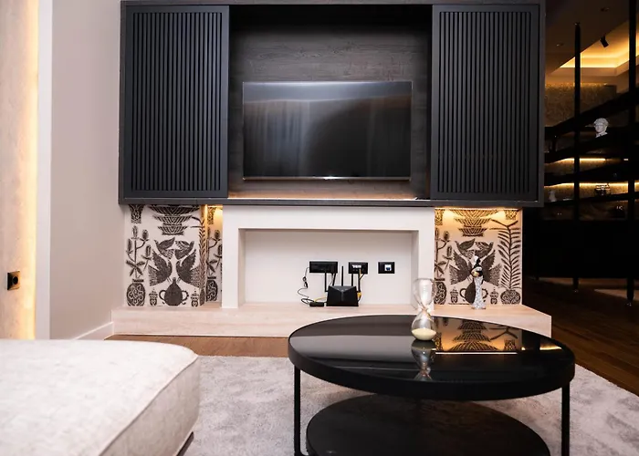 Palazzo Centro * Podgoriçe