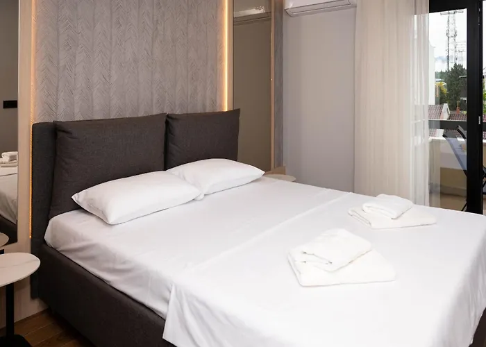 Palazzo Centro * Podgoriçe