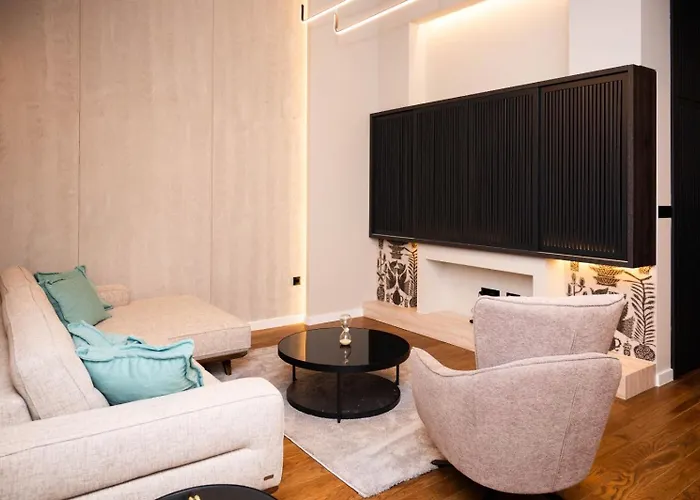 Palazzo Centro Daire Podgoriçe