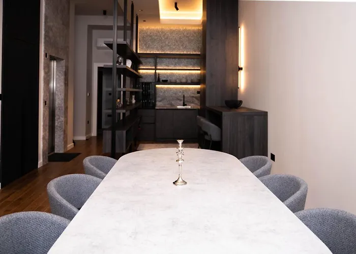 Palazzo Centro Daire